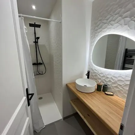 Holiday home Maison Mirabeau *