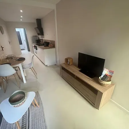 Holiday home Maison Mirabeau